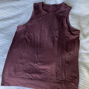 lululemon tank